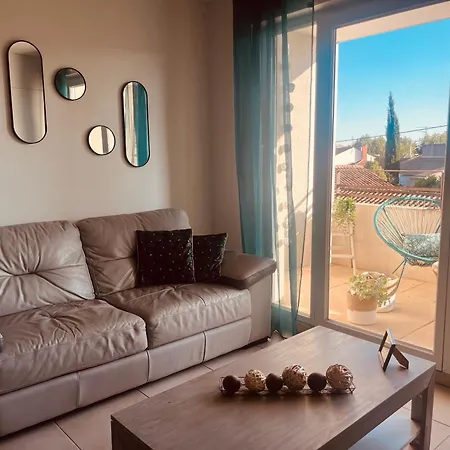 L'amoureux De : P3 + Parking Privé * Nîmes