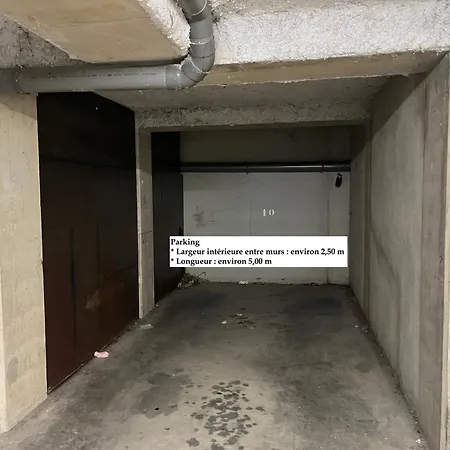 L'amoureux De : P3 + Parking Prive Nîmes